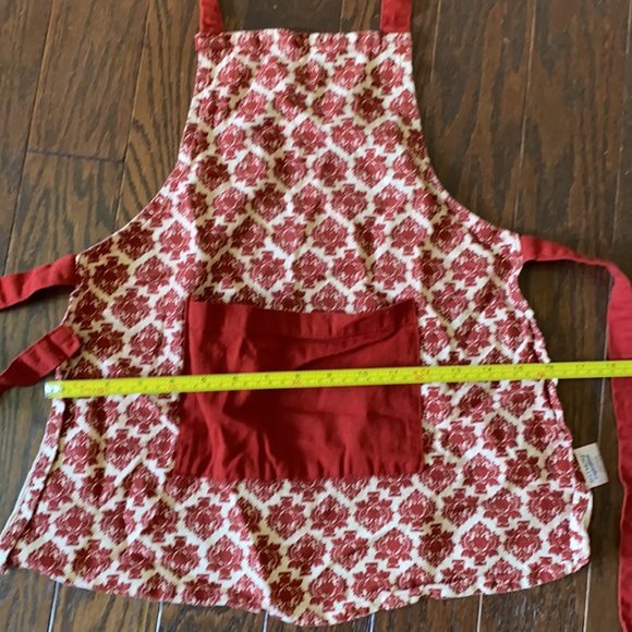 Kids’ Apron - Picture 6 of 6